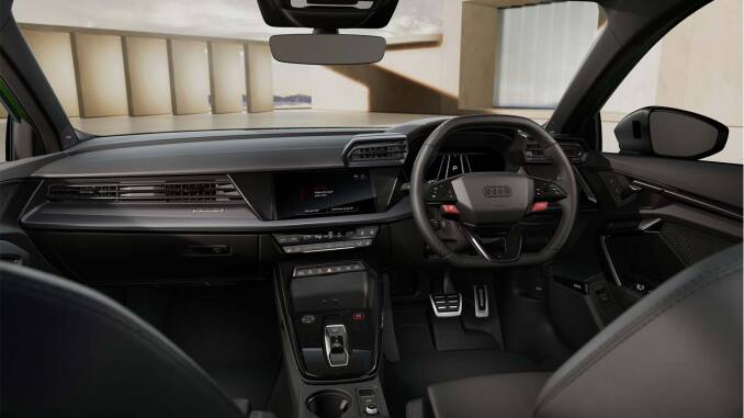 Audi RS3 RS 3 TFSI Qtro 400 Carbon Vorsprung 5dr S Tronic Petrol Hatchback - Image 5